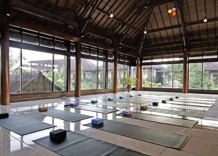 Hotel Bhuwana And Farm 4*