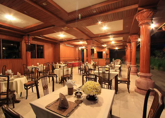 Bhuwana And Farm Hotel