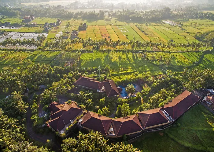 Bhuwana And Farm Hotel